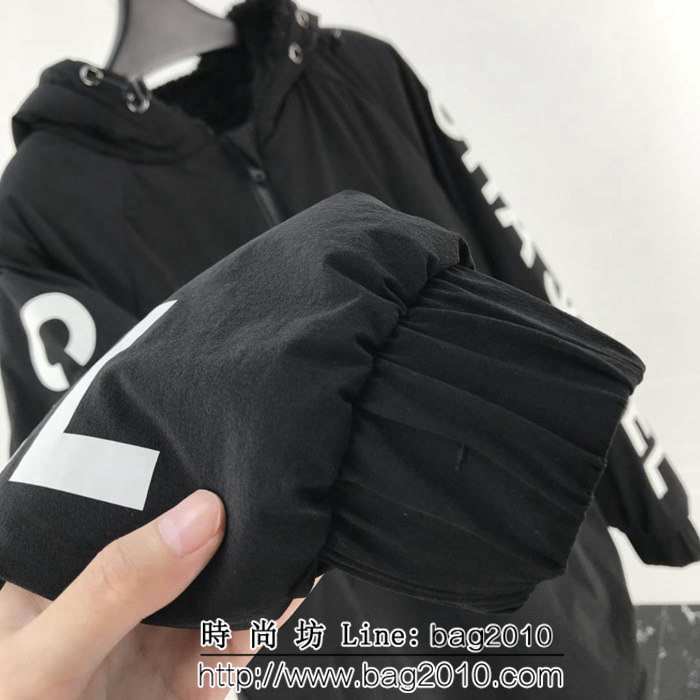CHANEL香奈兒 18秋冬 最新爆款 兩面穿套頭棉衣 情侶款 ydi1399